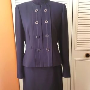 TAHARI Ladies Skirt & Double Breasted Blazer